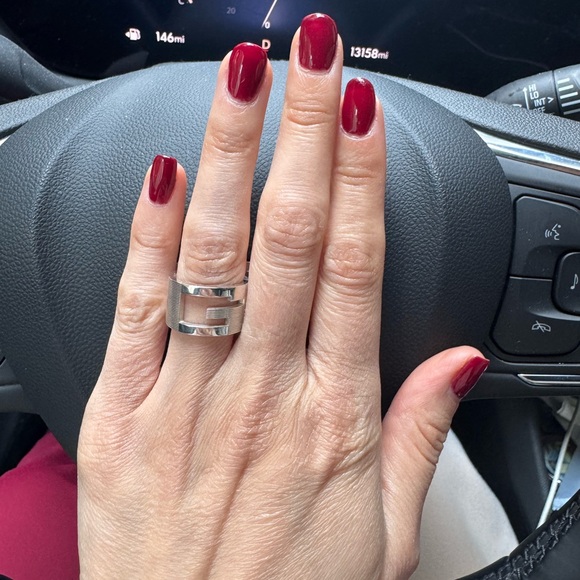 Gucci Jewelry - Gucci Silver Statement Ring